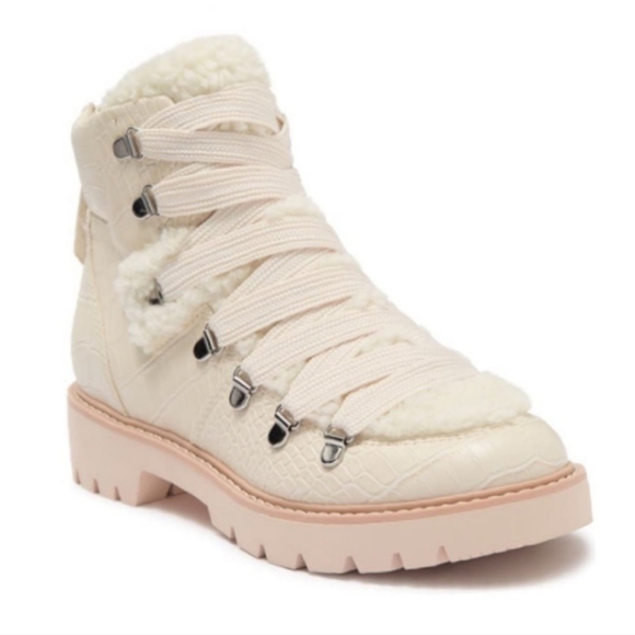 BNIB🎁Dolce Vita "Pace" Faux Croc & Sherpa Lace Up Hiking Boot in Ivory - Picture 1 of 4